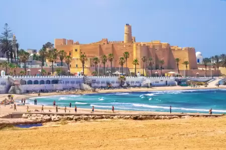 Monastir em maio
