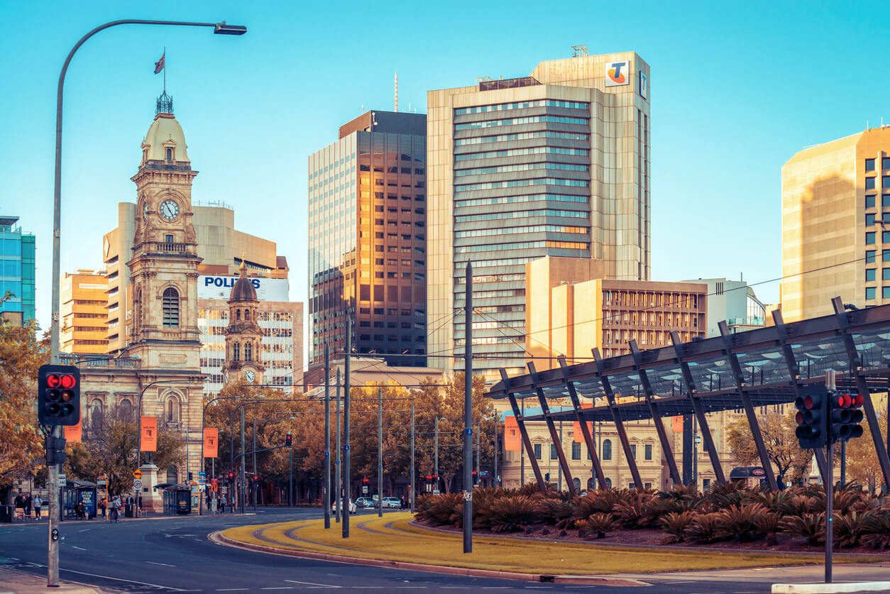 Adelaide :  Adelaide :