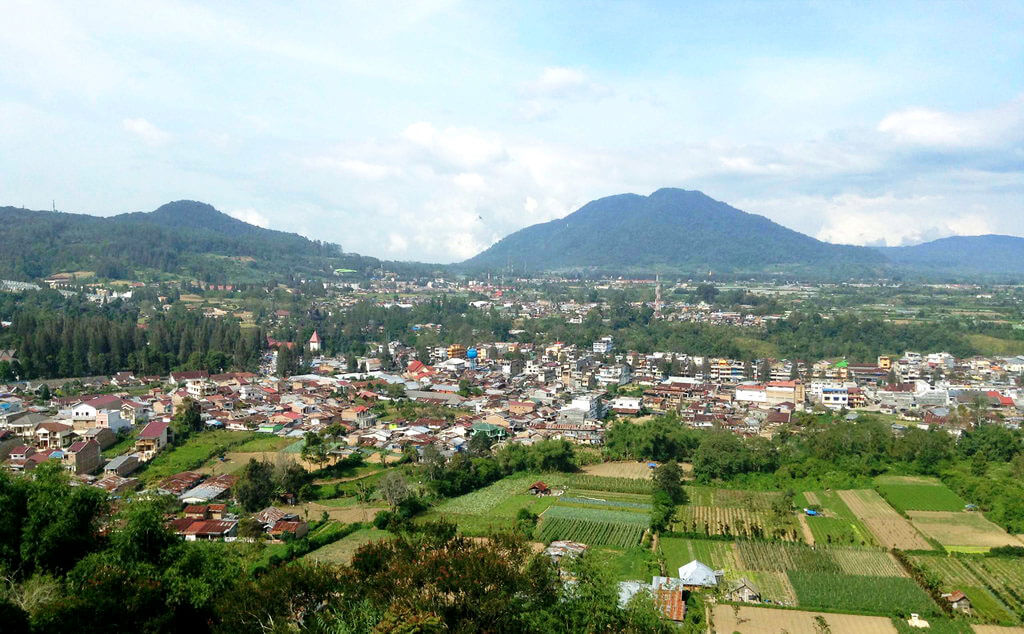 Berastagi :  Berastagi :