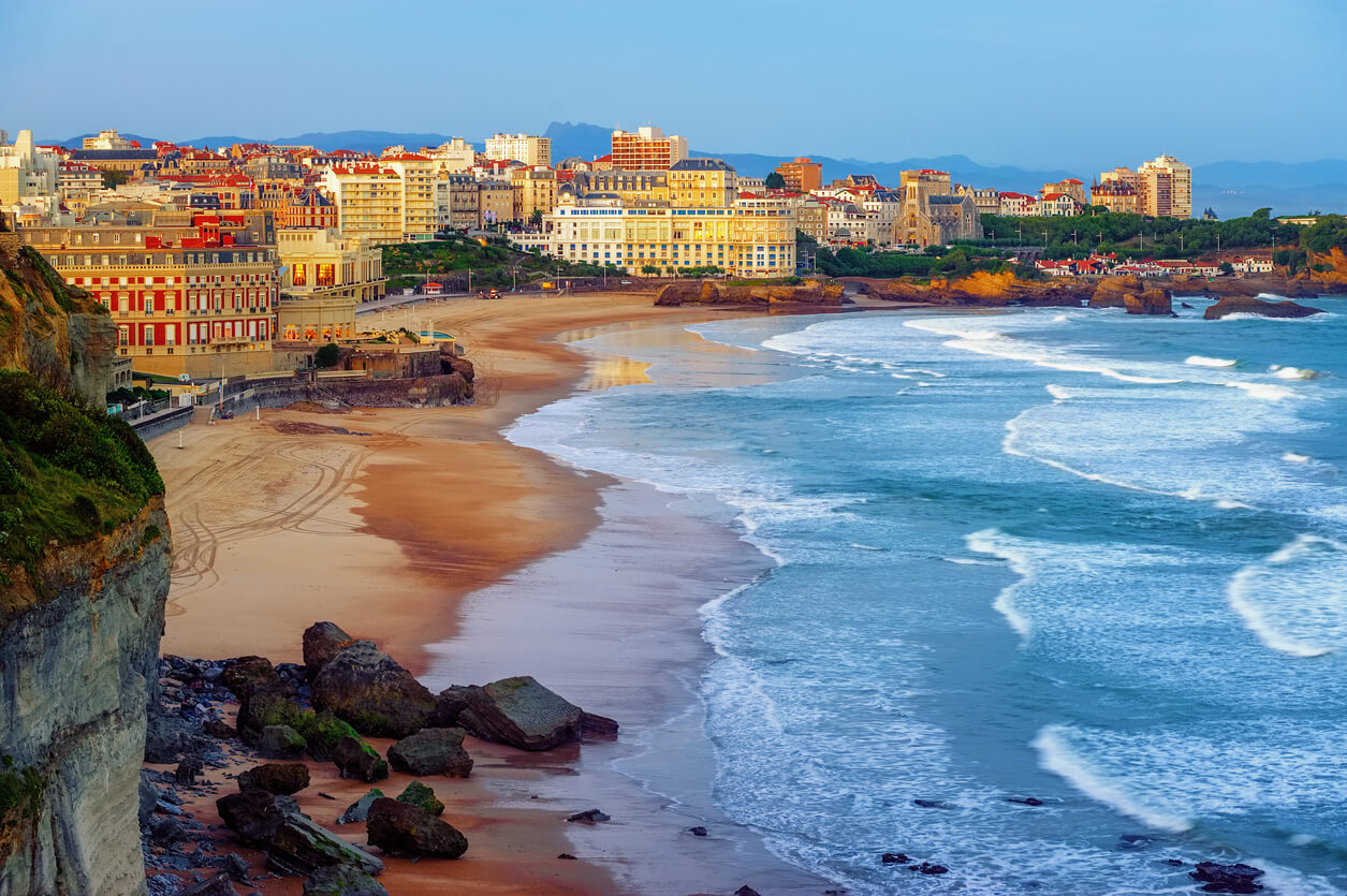 Biarritz : Biarritz et de ses célèbres plages, Miramar et La Grande Plage Biarritz : Biarritz et de ses célèbres plages, Miramar et La Grande Plage