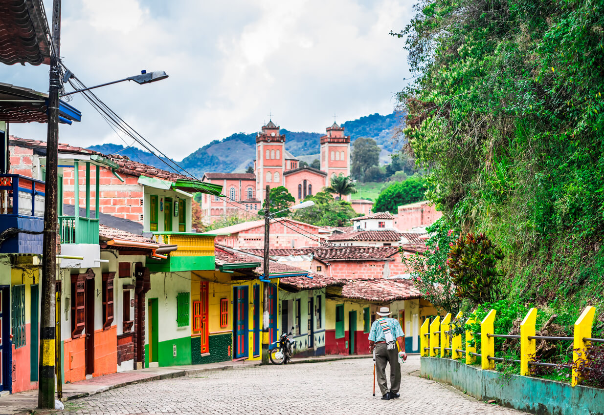 Colômbia: Rues colorées dans le centre de Jerico, Colombie