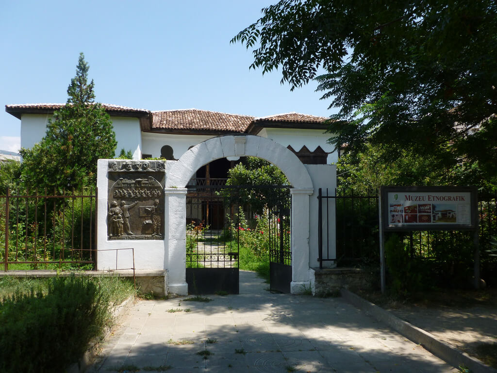 Elbasan :  Elbasan :
