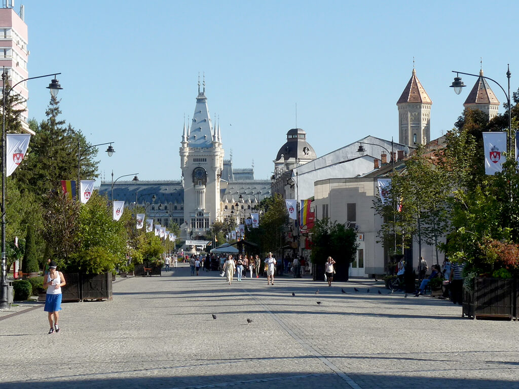 Iași :  Iași :