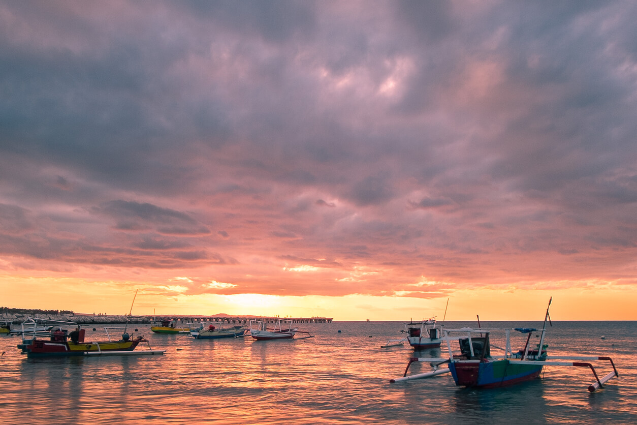 Kupang :  Kupang :