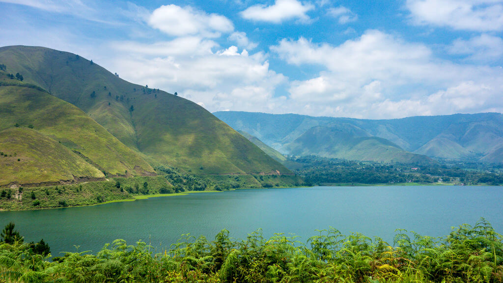 Lago Toba :  Lago Toba :