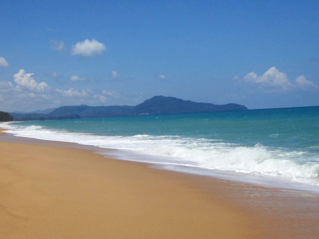 Mai Khao Beach :  Mai Khao Beach :