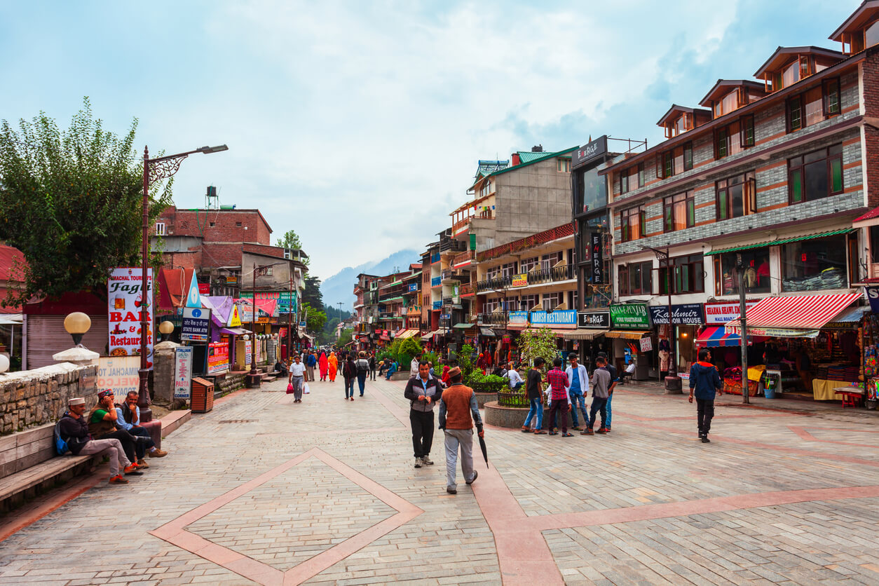 Manali : Rue principale de Manali Manali : Rue principale de Manali