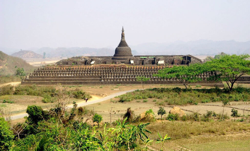 Mrauk U :  Mrauk U :