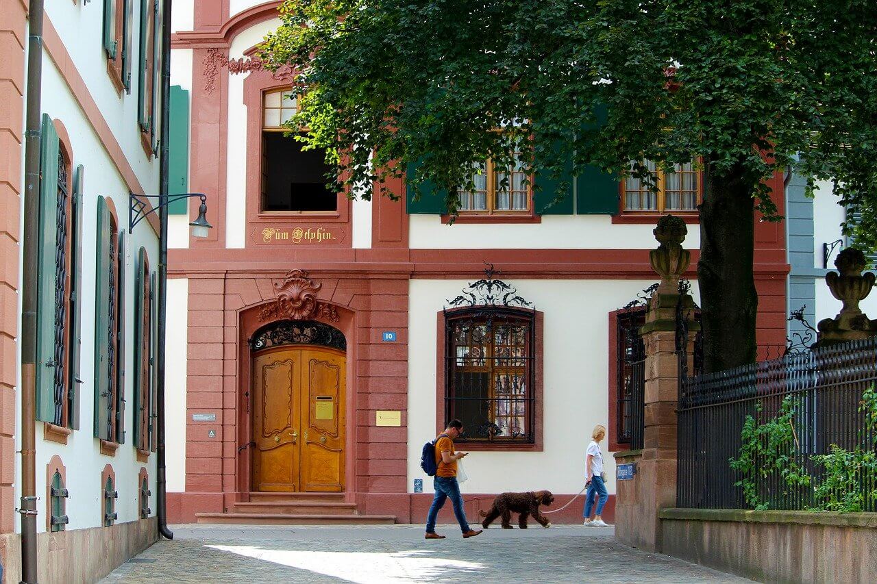 Basileia : Bâle Basileia : Bâle