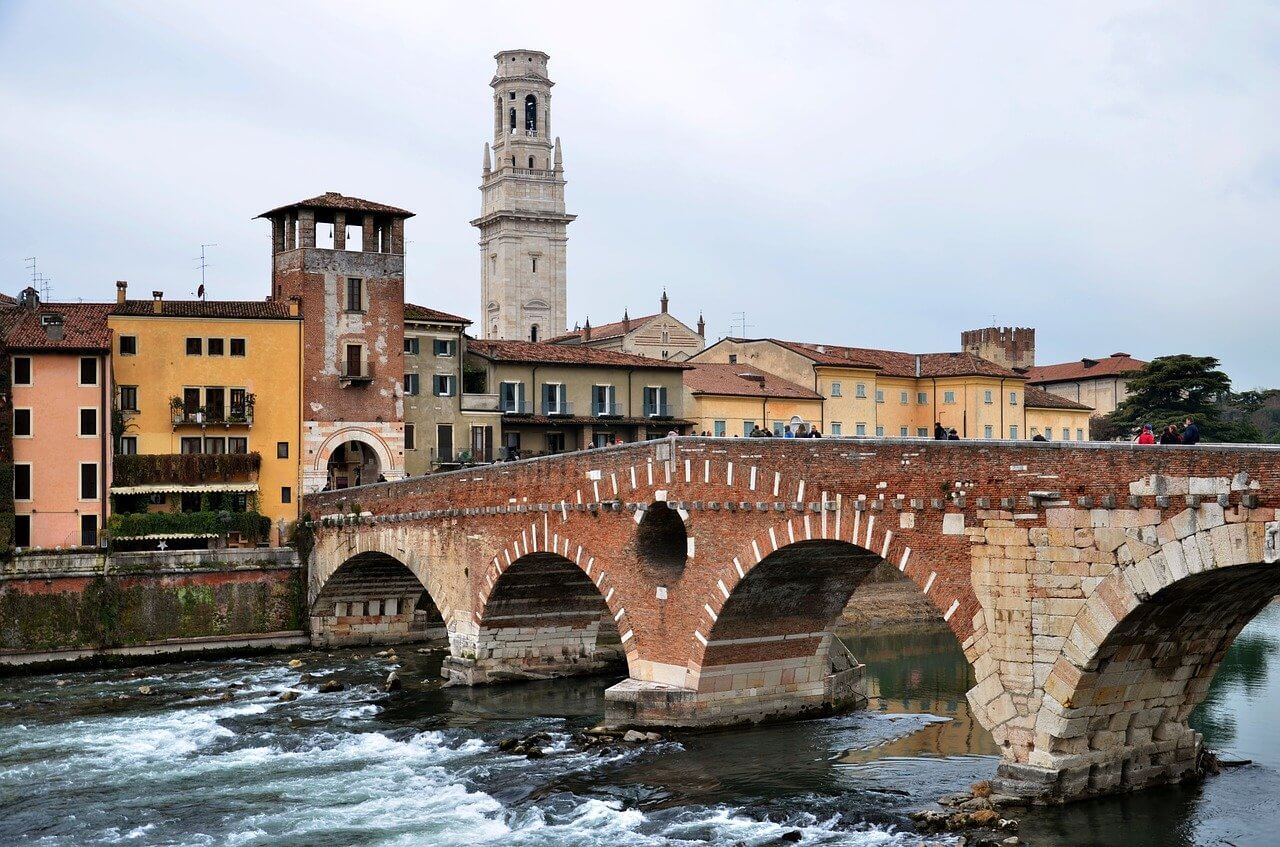 Verona : Vérone Verona : Vérone