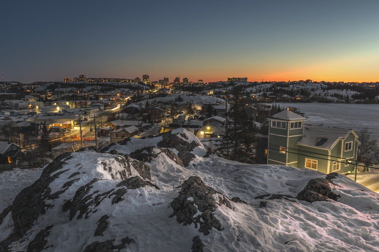 Yellowknife : Yellowknife Yellowknife : Yellowknife