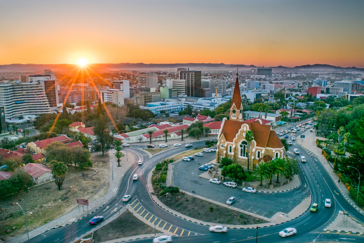 Quando Ir a Windhoek? a Melhor época - Tempo e Clima. 2 Meses a Evitar! - Namíbia - Onde e Quando