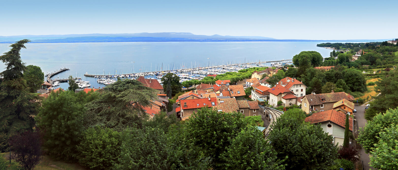 Thonon-les-Bains : Vue du port de Thonon-les-Bains Thonon-les-Bains : Vue du port de Thonon-les-Bains