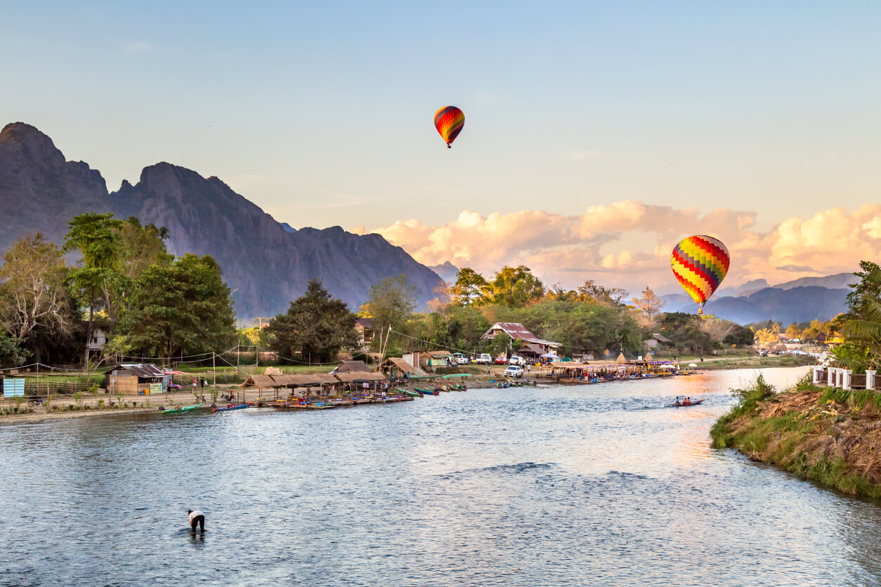 Vang Vieng :  Vang Vieng :